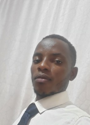 Oliz, 27, Uganda, Kampala
