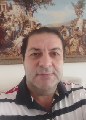 Роман из Новотитаровскаи 49 лет