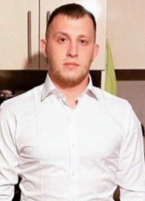 Валентин, 32, Россия, Фокино
