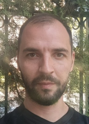Влад из Алматы 33 года