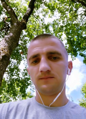 Andrey, 31, Belarus, Hrodna