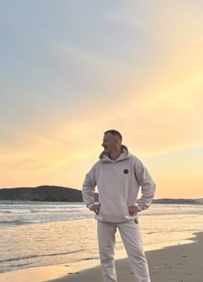Юрий из Владивостока 39 лет