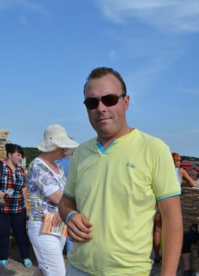 Artem, 35, Russia, Kaluga