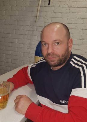 Василий, 41, Россия, Мошково