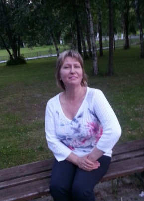 алла, 56, Россия, Москва