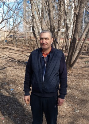 виталий из Челябинска 52 года