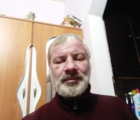 D......, 49, Vaslui