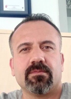 Erhan Ercan, 40, Türkiye Cumhuriyeti, Hakkari