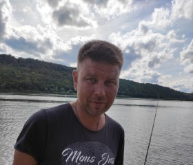 Михаил, 42 года, Новомосковск