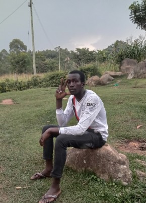 Isaac из Eldoret 19 лет