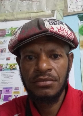 Andus Sapema, 35, Papua New Guinea, Madang