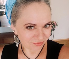 Ilona, 49, Yekaterinburg