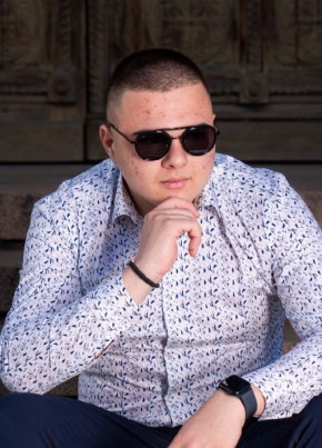 Stanislav из Варны 18 лет