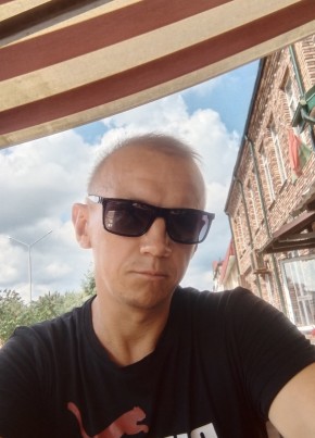 Евгений, 40, Россия, Дивноморское