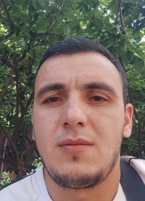 Artur, 32, Russia, Saint Petersburg