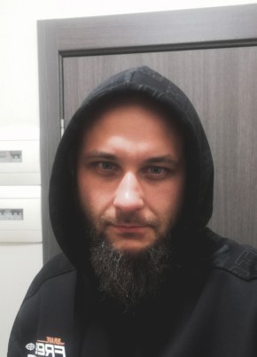 Илья из Красноярска 29 лет