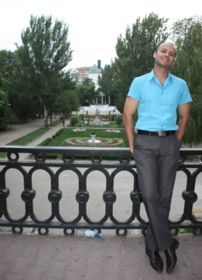 Ivan, 24, Россия, Пролетарск