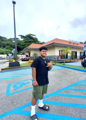 Yoshi, 18, Palau, Melekeok