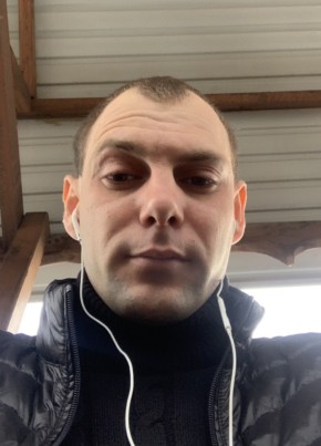 Дмитрий, 35, Россия, Белово