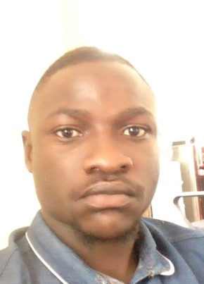 ddamzefuck, 27, Uganda, Entebbe