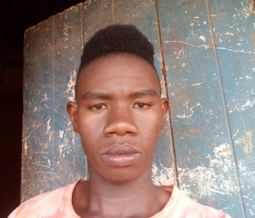 Kasaga eddy, 18 лет, Kampala