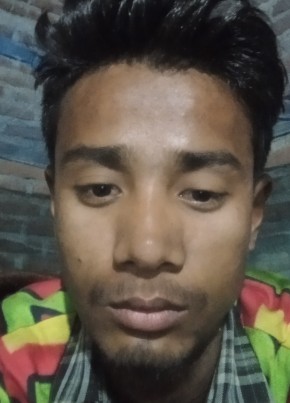 Sheshmani tharu, 19, Federal Democratic Republic of Nepal, Siddharthanagar