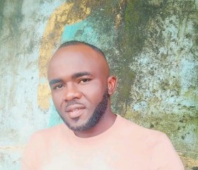 Vanesse, 33, Yaounde