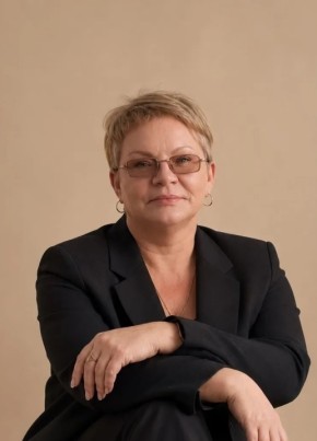 Светлана из Саратова 54 года
