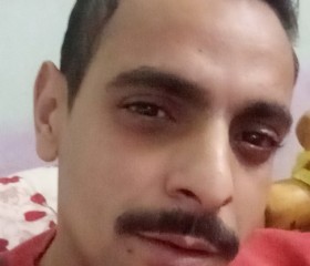Mohamed Elhayes, 30, Disuq