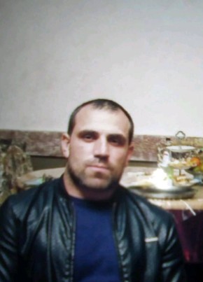 Khabib, 30, Russia, Makhachkala