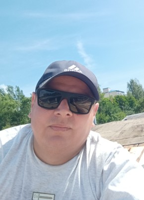 Maksim, 44, Latvia, Riga