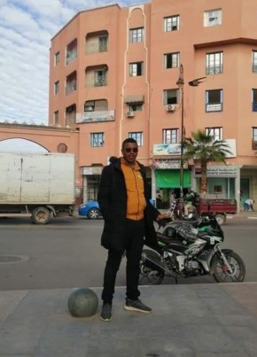 مصطفى, 35, المغرب, الدار البيضاء