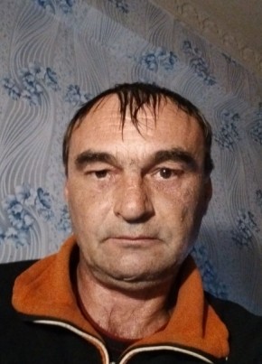 сергей из Волхова 50 лет