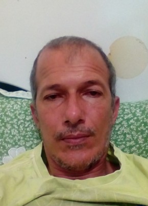 Fabiano, 45, República Federativa do Brasil, Curitiba