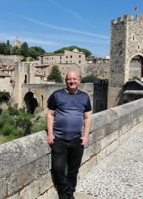 Josep из Sant Boi de Llobregat 57 лет
