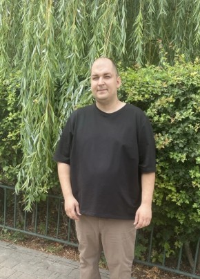 Konstantin, 35, Russia, Tula