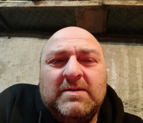 Giorgi Sivsvadze, 48, Tbilisi