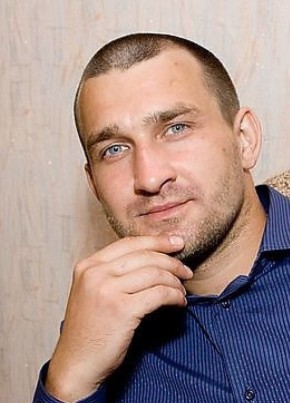 Aleksandr, 44, Russia, Uray