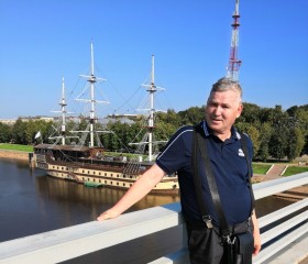 Aleksandr, 68, Saint Petersburg