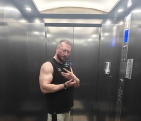 Oleg, 41, Blagoveshchensk (Amur)