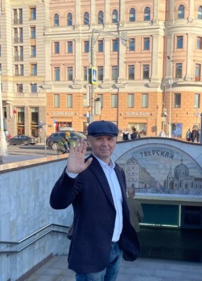 Владислав из Москвы 56 лет
