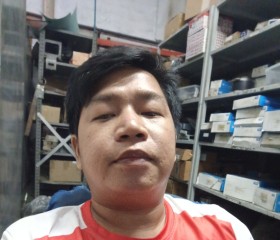 Kenn, 33, Pulong Santa Cruz