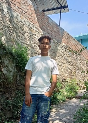 Yash, 19, India, Shimla