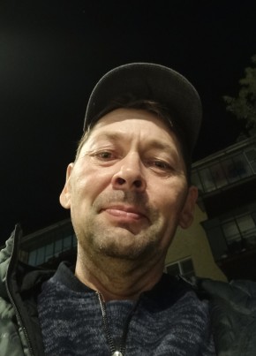 Илшат из Южноуральска 49 лет