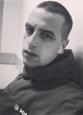 Алексей, 28, Россия, Гусев