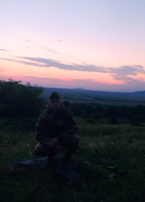 Николай, 29, Україна, Виноградів