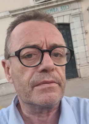 Franck, 61, République Française, Ollioules