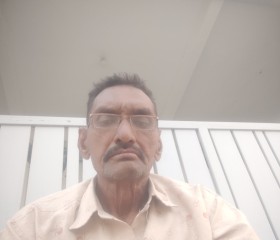 Chhganbhai, 64 года, Rajkot