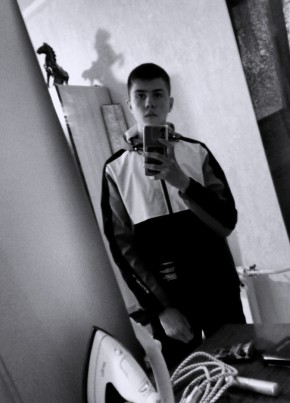 Илья, 18, Россия, Хабаровск
