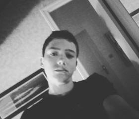 William, 22, Ajaccio